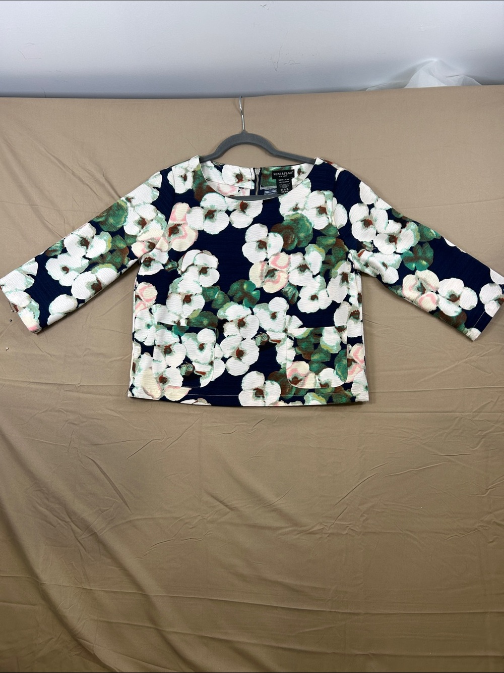 Wear & flair New York Women's Navy Floral Boatneck Tunic with 3/4 sleeves